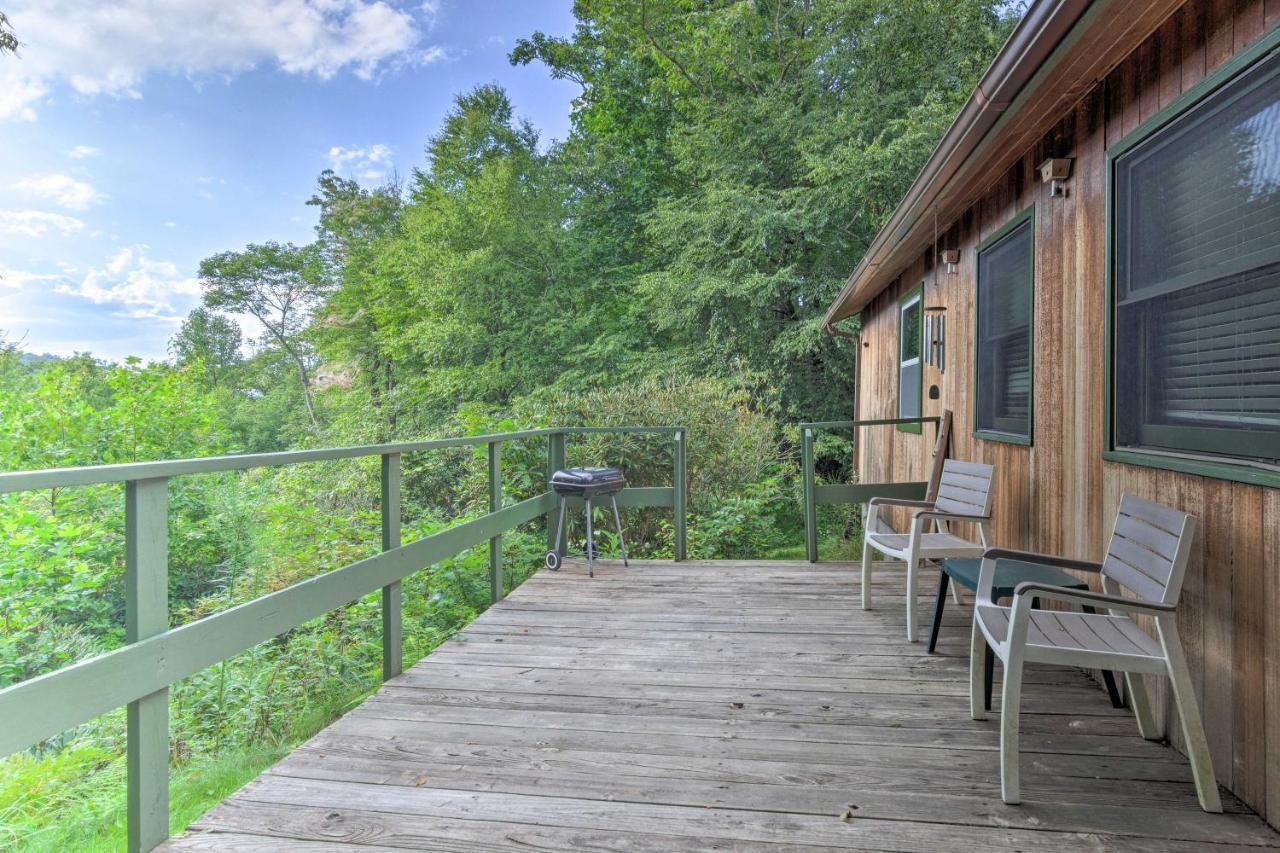 Peaceful Spruce Pine Cabin On 8 Acres With 2 Decks! Esterno foto